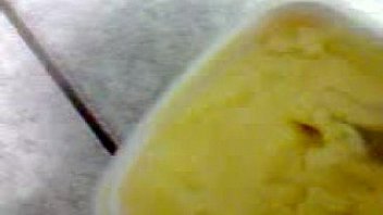 Comendo o cu da cachorra com manteiga Comendo o cu da cachorra com manteiga