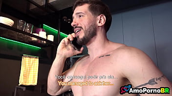 Minha madrasta veio trazer compras aqui em casa