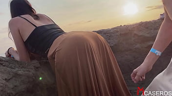 Sexo en la playa una desconocida me pidio sexo en publico Sexo en la playa una desconocida me pidio sexo en publico