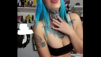Caliente perra te pondra la verga dura Caliente perra te pondra la verga dura