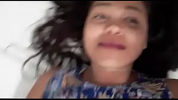 Novinha se exibindo Novinha se exibindo