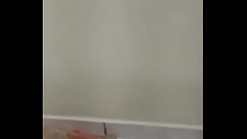 Kenia rocío mis papis entretenidos metiéndome un pepinote en mi colita y bien que lo aguanto Kenia rocío mis papis entretenidos metiéndome un pepinote en mi colita y bien que lo aguanto