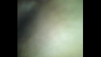 Le hago la cola y se despierta Le hago la cola y se despierta
