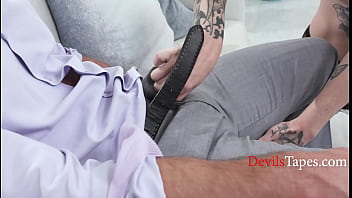 Gotta fuck her to make her leave Gotta fuck her to make her leave