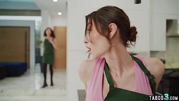 Bespectacled cis slut leana lovings fucked by two skinny shemales Bespectacled cis slut leana lovings fucked by two skinny shemales