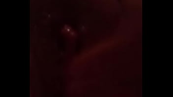 Dedeo mojandose toda la vagima Dedeo mojandose toda la vagima