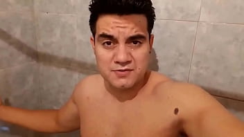 Hot shower with yuri gaúcho
