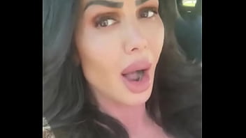 Do i prefer a man with muscles or no muscles you're about to find out #fitmom #fitnessmodel #fitness