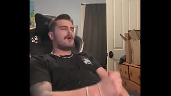 Oh fuck i'm gonna cum #cumblaster #gaysexy #cum