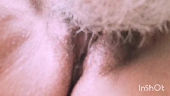 Probando miel caliente delicioso