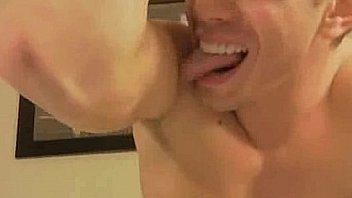 Not your everyday gay sex show chat