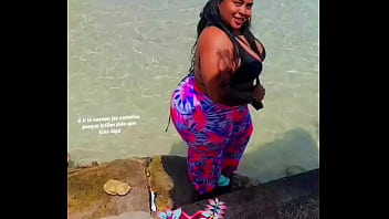 Negra nalgona Negra nalgona