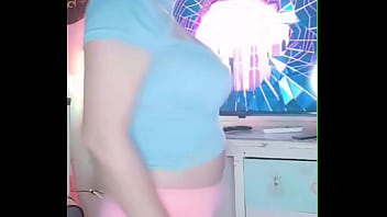Latina caliente a la que le encanta hacer twerking Latina caliente a la que le encanta hacer twerking