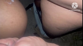 Esposa dando pro corno no meio da rua e chegou em casa deu o cuzinho gostoso