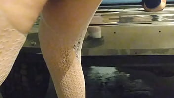 Shemale shaking ass Shemale shaking ass
