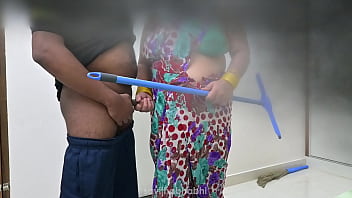 Telugu andhra maid having fun with landlord Telugu andhra maid having fun with landlord