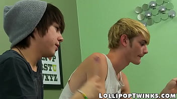 Skinny young amateurs ass breed hardcore