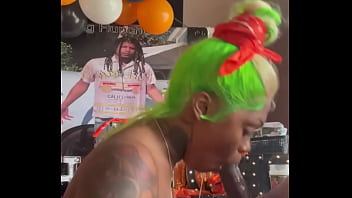 Sucking dick at a bday party Sucking dick at a bday party