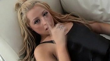 These shiny purple pvc panties get my pussy so wet These shiny purple pvc panties get my pussy so wet