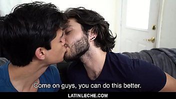This bearded straight hottie fucks a young twunk’s butthole for some money This bearded straight hottie fucks a young twunk’s butthole for some money
