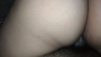 Le gusta montar Le gusta montar