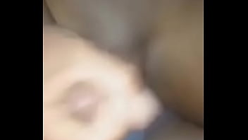 Enorme gozada na barriga da safada Enorme gozada na barriga da safada