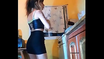 Bonneyuwu 17 00 cocinando en casa Bonneyuwu 17 00 cocinando en casa