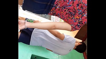 Nalgas afuera Nalgas afuera