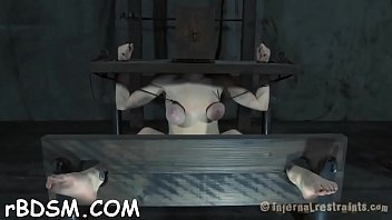 Playgirl gets lusty cunt prodding