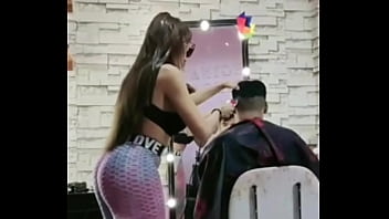 Siempre me gusta cuando se sube en mi pene y me hace terminar Siempre me gusta cuando se sube en mi pene y me hace terminar