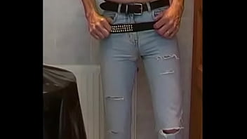 Wetting my hot jeans