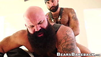 Chubby bear destroyed the bareback way Chubby bear destroyed the bareback way