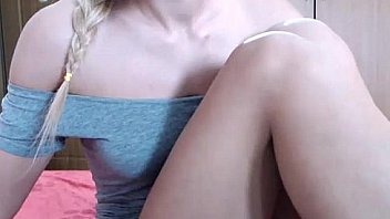 Webcam crazy blonde fingers herself live on Webcam crazy blonde fingers herself live on
