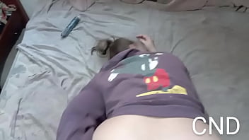 Estava com frio e ele veio me esquentar Estava com frio e ele veio me esquentar