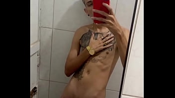 Alguém pra gravar comigo queria uma putinha safada agora Alguém pra gravar comigo queria uma putinha safada agora