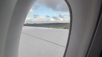 Maeva sinaloa je me fait baiser comme une chienne et je le laisse jouir dans ma chatte de pute