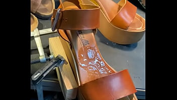 Cum on insole for sandal care Cum on insole for sandal care