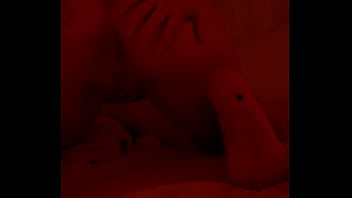Mmm que rico si me cogieran con esta luz Mmm que rico si me cogieran con esta luz