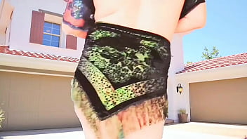 Pretty in rocking feminine fashion Pretty in rocking feminine fashion