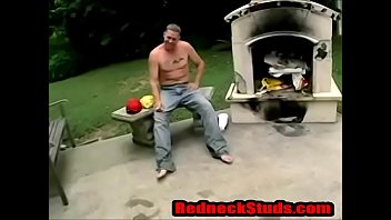 Young white trashy thug earns some money Young white trashy thug earns some money