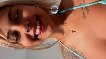 She bad tv She bad tv