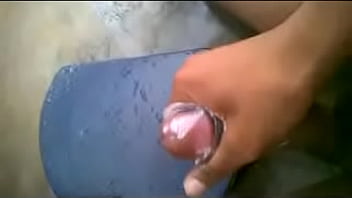 Huge indian cumshot Huge indian cumshot