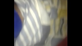 Novinho rebola de calcinha