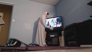 Muslima in pantyhose Muslima in pantyhose
