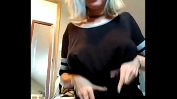 Brand new showing her breasts Brand new showing her breasts