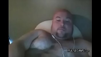 Big bear jerking off Big bear jerking off