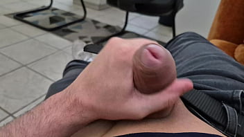 Mostrando minha piroca no escritorio Mostrando minha piroca no escritorio