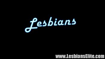 Hot lesbians eat each other out