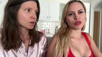 We discuss about acceptation sexuality We discuss about acceptation sexuality