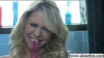 Amateur girl insert all kind of things in holes clip 04 Amateur girl insert all kind of things in holes clip 04